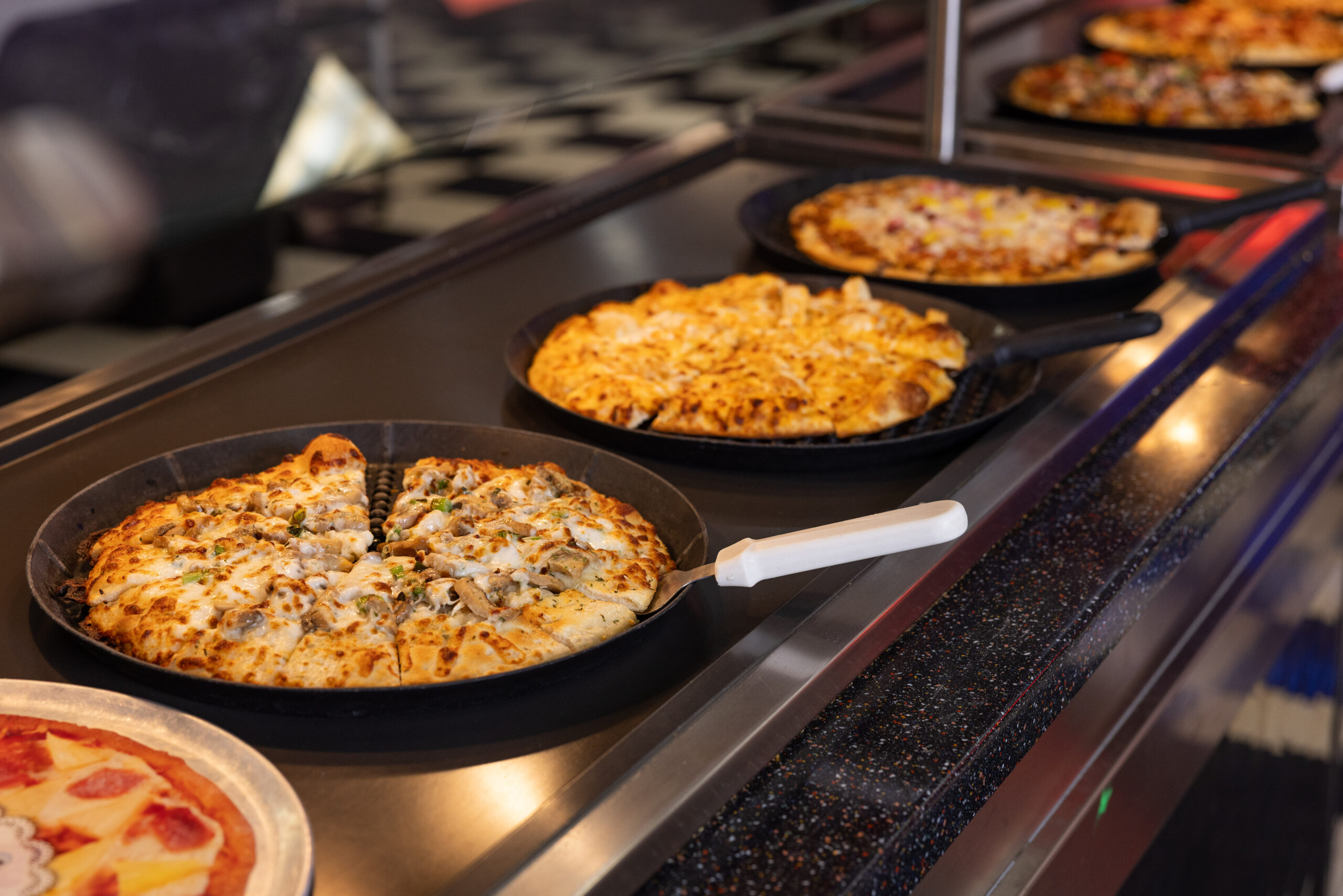 Fresh buffet pizza at Incredible Food and Fun